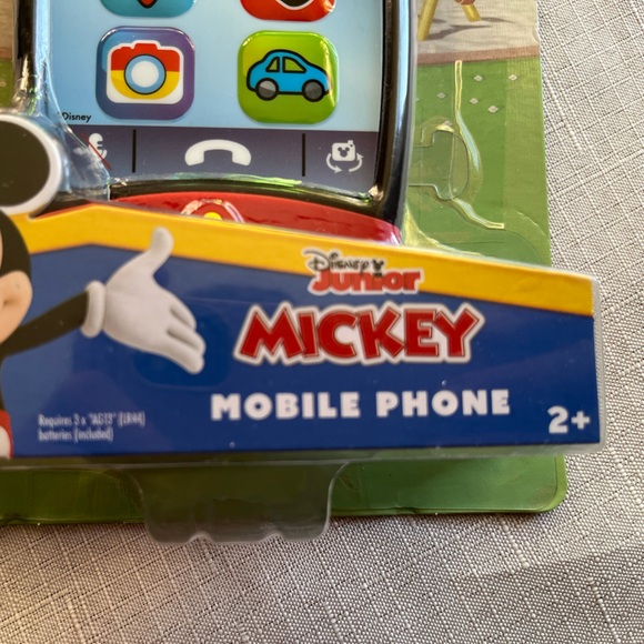 Disney Junior MICKEY mobile phone with lights & sound. Ages 2+ - Picture 5 of 6